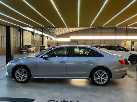 2023-Audi-A4-20-TFSI-Auto-35-TFSI_3