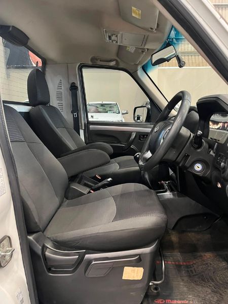 2023-Mahindra-Pik-Up-22-mHawk-S6-4x4-Single-Cab_11