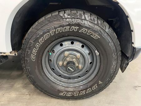 2023-Mahindra-Pik-Up-22-mHawk-S6-4x4-Single-Cab_8