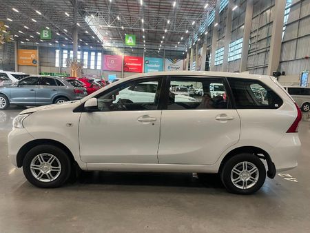 2021-Toyota-Avanza-15-SX_5