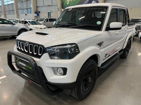 2025-Mahindra-Pik-Up-22-mHawk-S6-Karoo-Auto-Double-Cab_6