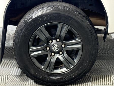 2020-Toyota-Hilux-24-GD-6-Raised-Body-Raider-Extended-Cab_5