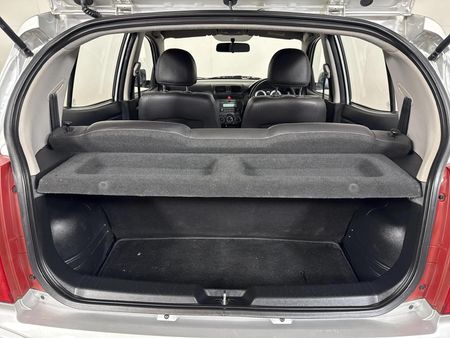 2011-Kia-Picanto-11-Striker_10