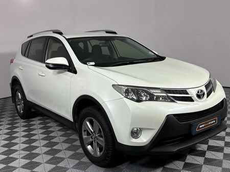 2015-Toyota-RAV4-20-GX-Auto_16