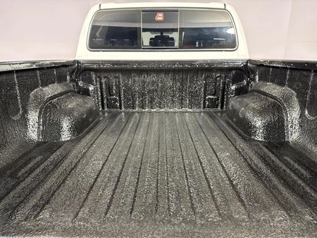 2025-Toyota-Hilux-24-GD-6-Raised-Body-Raider-Auto-Double-Cab_11