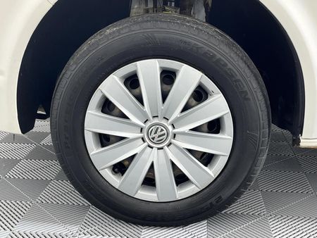 2019-Volkswagen-Kombi-20-TDI-Auto-103kW-Trendline_5