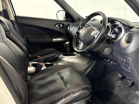 2013-Nissan-Juke-16-Dig-T-Tekna_9