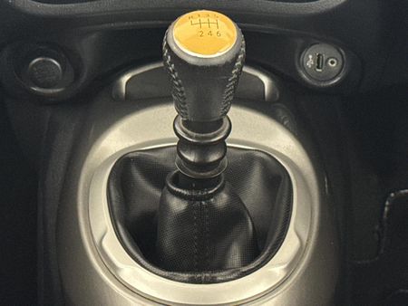 2013-Nissan-Juke-16-Dig-T-Tekna_10