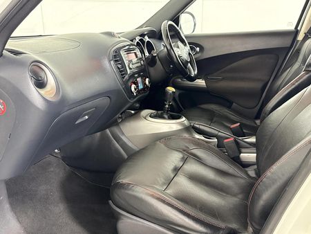 2013-Nissan-Juke-16-Dig-T-Tekna_8