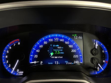 2025-Toyota-Corolla-Cross-18-XS_2