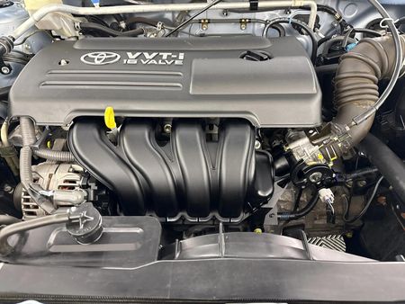 2006-Toyota-Corolla-140i-GLE_12