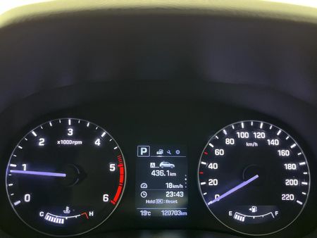2017-Hyundai-Creta-16D-Executive-Auto_2