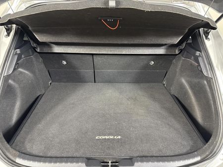 2019-Toyota-Corolla-12T-XR-Auto-5-dr_14