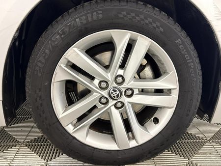 2019-Toyota-Corolla-12T-XR-Auto-5-dr_4