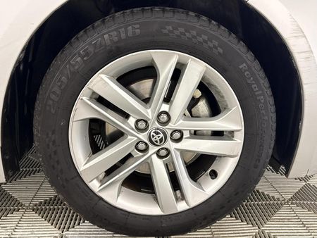 2019-Toyota-Corolla-12T-XR-Auto-5-dr_5