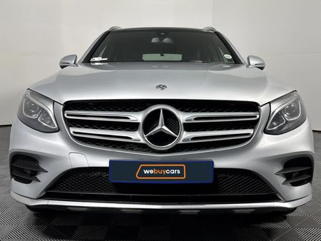 2018-Mercedes-Benz-GLC-250d-AMG_15