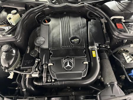 2010-Mercedes-Benz-C-Class-C-180-CGI-BE-Estate-Avantgarde-Auto_13
