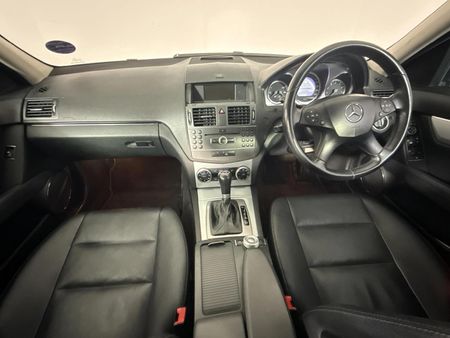 2010-Mercedes-Benz-C-Class-C-180-CGI-BE-Estate-Avantgarde-Auto_1