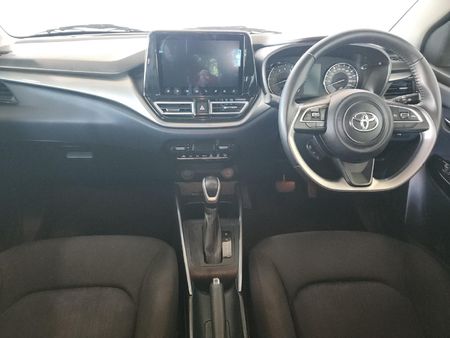 2022-Toyota-Starlet-15-XR-Auto_5