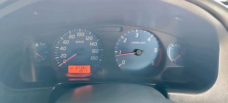 2011-Nissan-NP300-25-TDi-Double-Cab_9