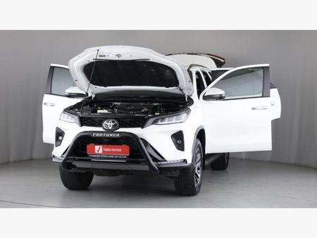 2024-Toyota-Fortuner-28-GD-6-4x4-VX-Auto_17