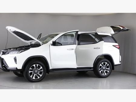 2024-Toyota-Fortuner-28-GD-6-4x4-VX-Auto_23