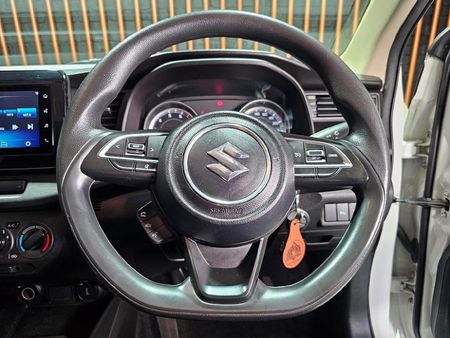 2022-Suzuki-Ertiga-15-GL_10