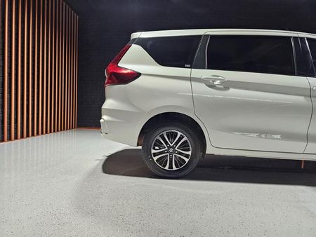 2022-Suzuki-Ertiga-15-GL_27