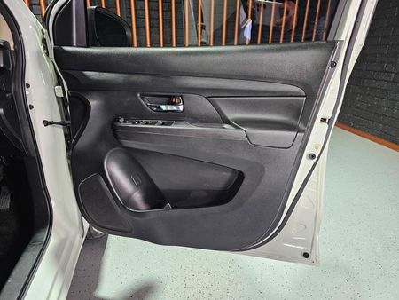 2022-Suzuki-Ertiga-15-GL_6