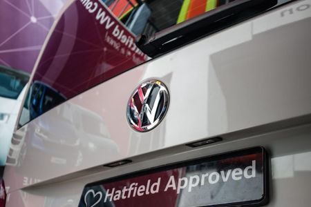 2020-Volkswagen-Kombi-20-TDI-Auto-103kW-Trendline_18