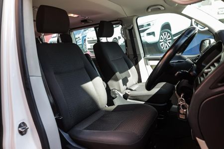 2020-Volkswagen-Kombi-20-TDI-Auto-103kW-Trendline_6