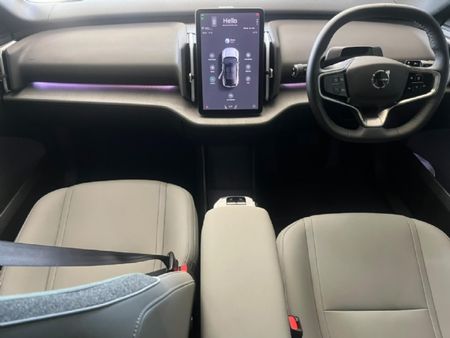 2025-Volvo-EX30-Cross-Country_6