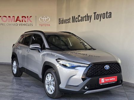 2024-Toyota-Corolla-Cross-18-XS-Hybrid_11