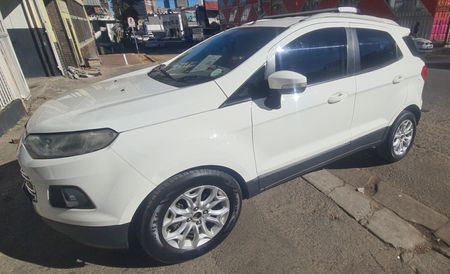 2016-Ford-EcoSport-15-TiVCT-Titanium-Auto_2