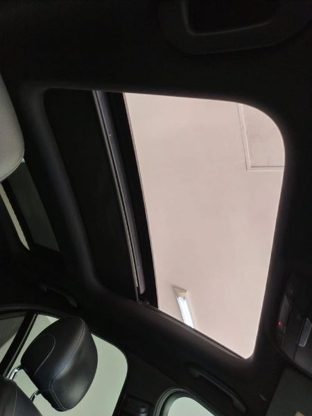 2019-Mercedes-Benz-C-Class-C-180-Auto_24