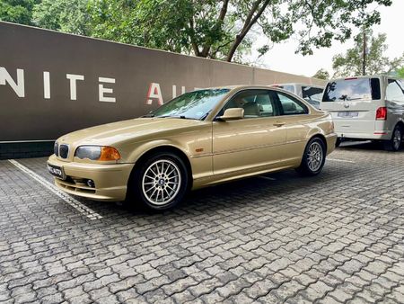 2000-BMW-3-Series-323Ci-Coupe_0