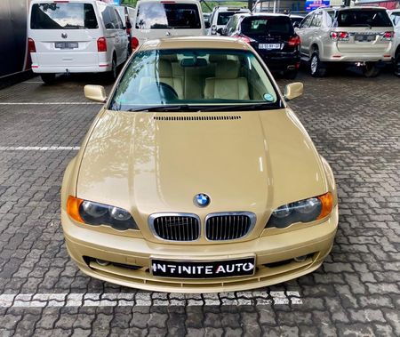 2000-BMW-3-Series-323Ci-Coupe_7