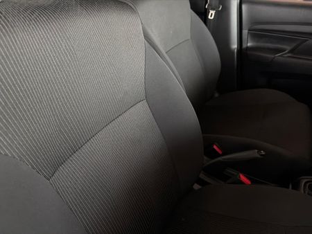 2025-Suzuki-Ertiga-15-GA_9