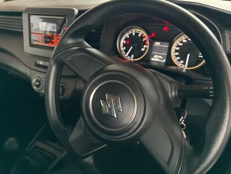 2025-Suzuki-Ertiga-15-GA_15