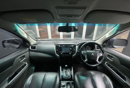 2018-Mitsubishi-Triton-24-Di-Dc-4x4-Auto-Double-Cab_9