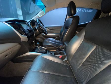 2018-Mitsubishi-Triton-24-Di-Dc-4x4-Auto-Double-Cab_7