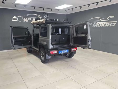 2019-Suzuki-Jimny-15-GLX_8