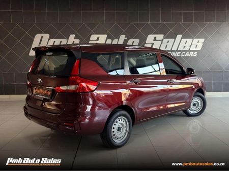 2026-Toyota-Rumion-15-S_6