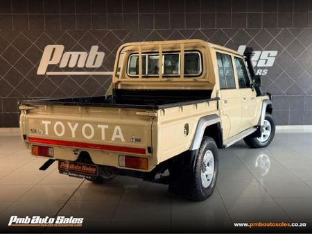 2023-Toyota-Land-Cruiser-79-45-D-Double-Cab_5