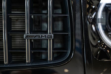 2026-Mercedes-AMG-G-Class-G63-AMG_4