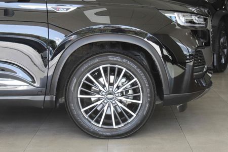 2025-Chery-Tiggo-8-Pro-16-TGDI-Executive_4