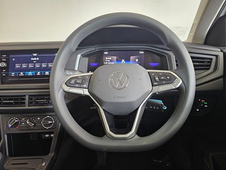 2026-Volkswagen-Polo-10-TSI_1