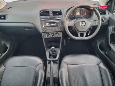 2020-Volkswagen-Polo-Vivo-14-Trendline-5-dr_10