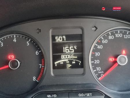 2020-Volkswagen-Polo-Vivo-14-Trendline-5-dr_13
