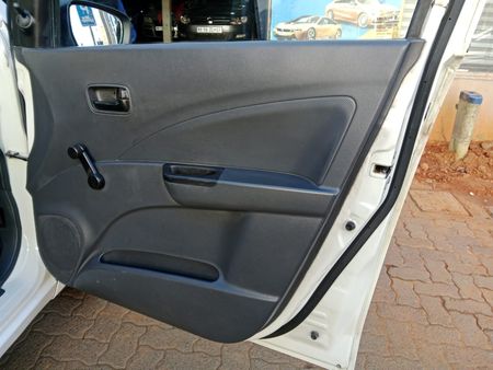2018-Suzuki-Celerio-10-GL_11